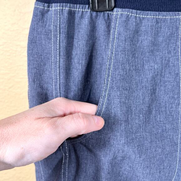 Halcyon Womens Blue Mid Rise Pull On Shorts Size M Stretch-Waist - Picture 3 of 12